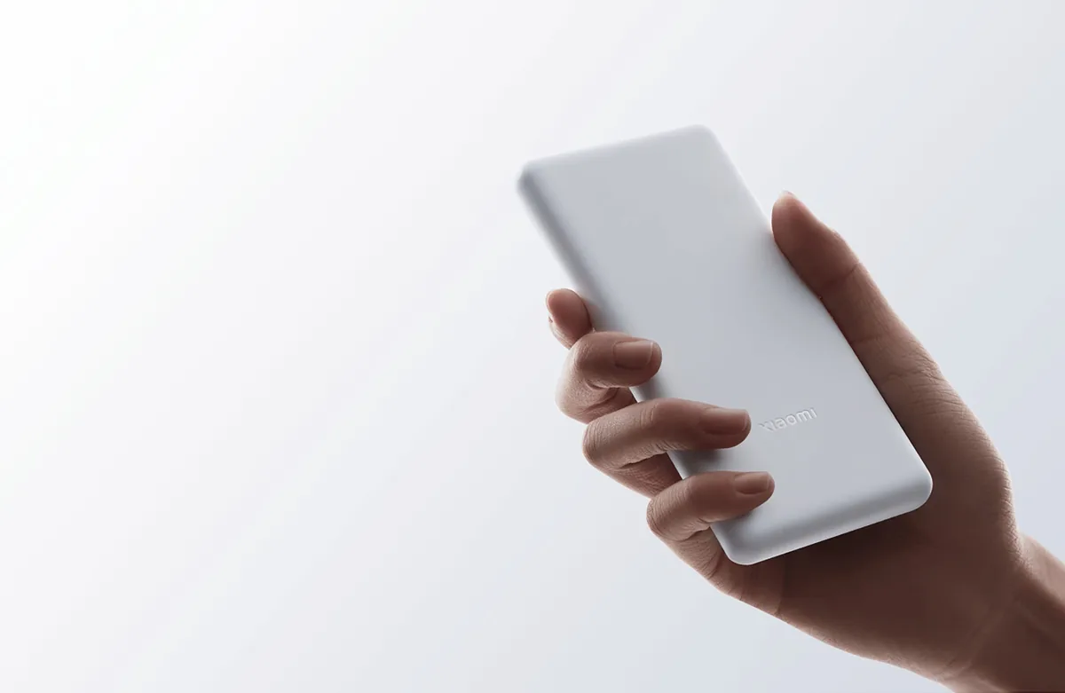 Xiaomi UltraThin - Power bank - 15 Watt - Litio-Para Universal-Glacier Silver